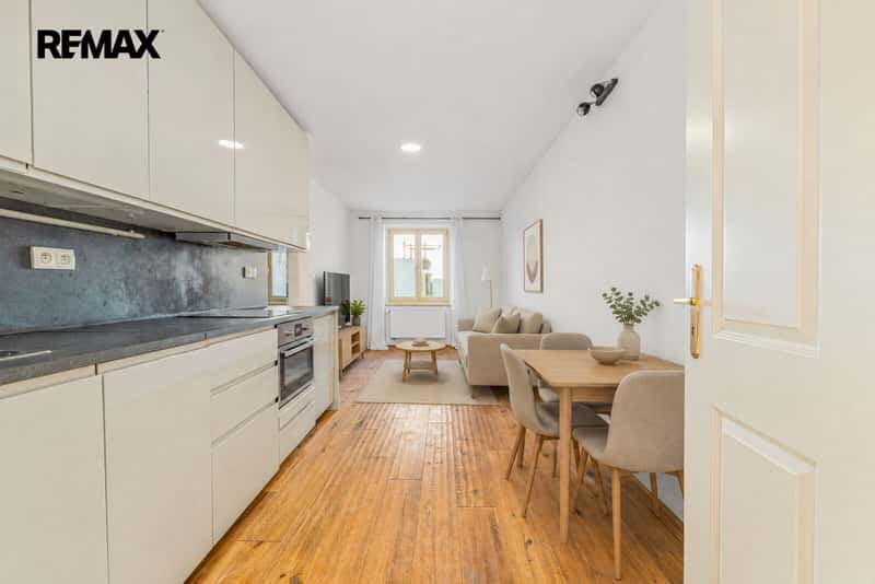 Prodej bytu 2+kk v osobním vlastnictví 58 m², Praha 1 - Nové Město