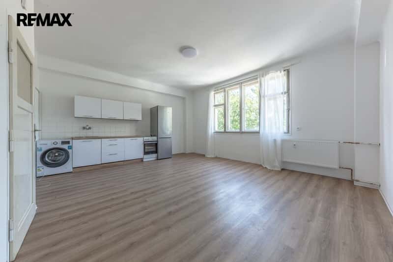 Prodej bytu 2+kk v osobním vlastnictví 43 m², Praha 3 - Vinohrady