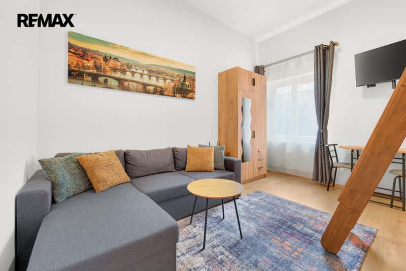 Prodej bytu 1+kk v osobním vlastnictví 22 m², Praha 2 - Nové Město
