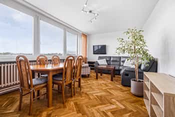 Prodej bytu 4+1 v osobním vlastnictví 86 m², Praha 10 - Strašnice