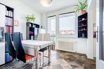 Prodej bytu 4+1 v osobním vlastnictví 90 m², Praha 5 - Hlubočepy