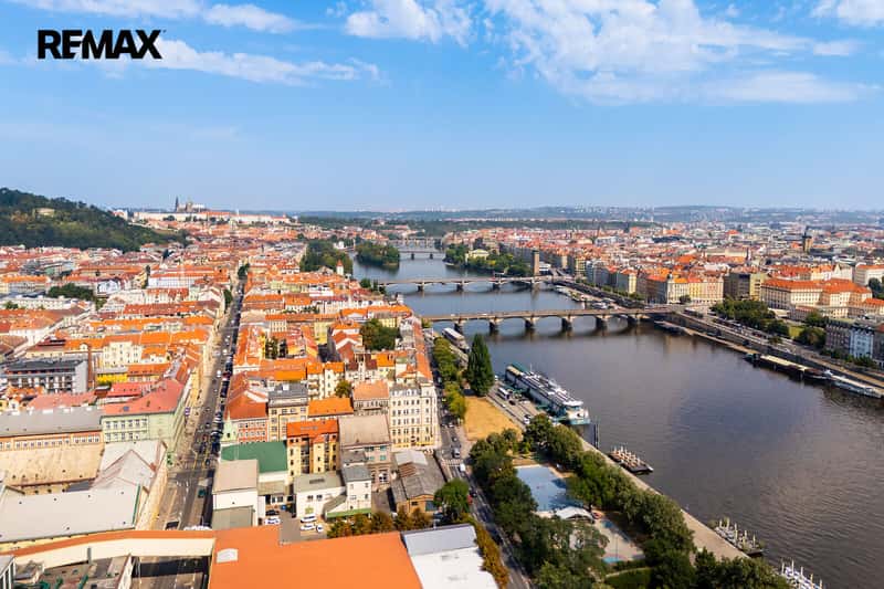Prodej bytu 3+1 v osobním vlastnictví 99 m², Praha 5 - Smíchov
