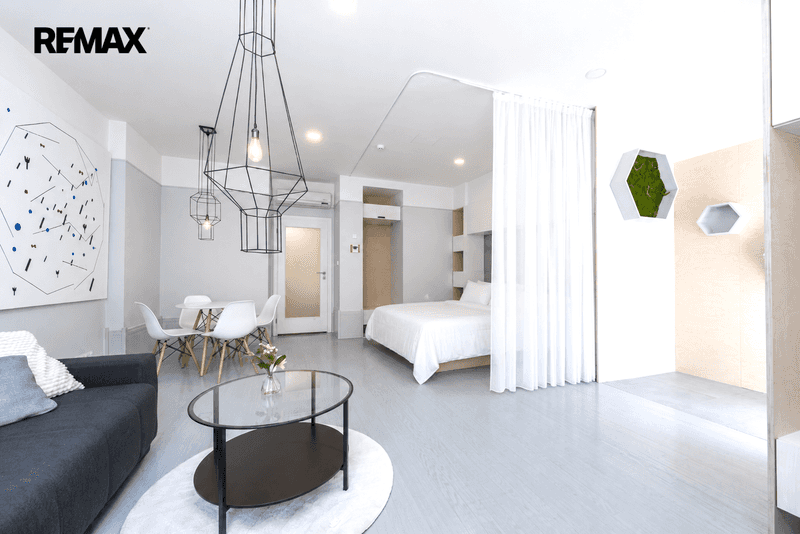 Prodej bytu 1+1 v osobním vlastnictví 56 m², Praha 10 - Vršovice