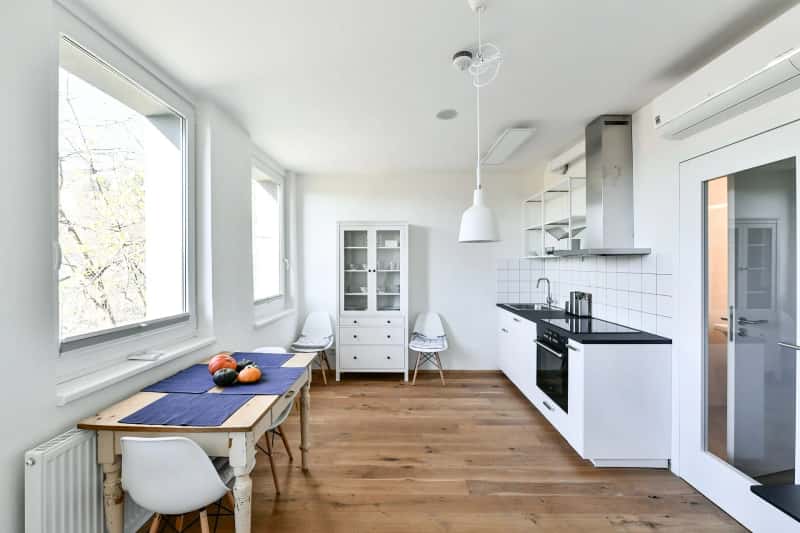 Ubytovací jednotka, 25 m², Praha 2, Vinohrady, Perucká