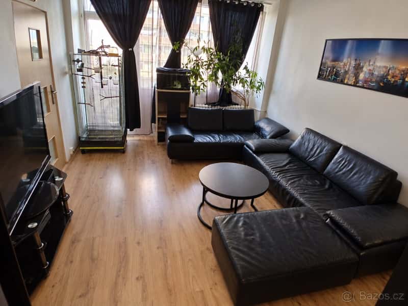 bytu 3+1 63m² + se třemi velkými balkony v centru města Most
