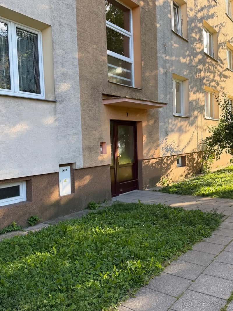 Prodej bytu 3+1, 60 m², Opava, ul. M. Horákové