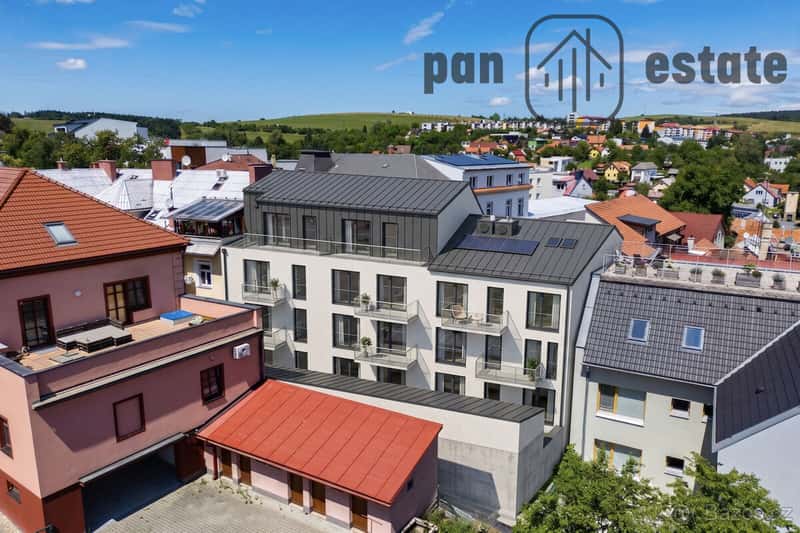 Nový byt 3+kk s balkonem v centru – projekt VIERA