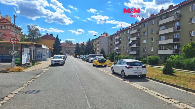 Prodej bytu 2+1, 60 m², Hradec Králové, ul. Ladova