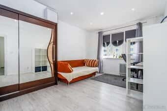 Prodej bytu 2+1, 57 m², ul. Na Petřinách, Praha 6