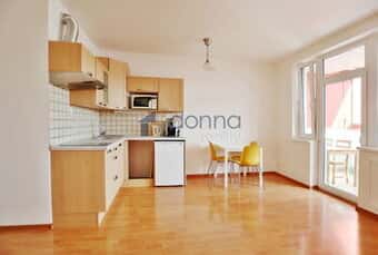 Prodej bytu OV 1+kk/L, 36m², ul. Poděbradská, Praha 9 - Vyso