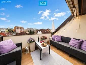 Prodej bytu 3+1 104 m² Pod Lipami, Praha - Žižkov