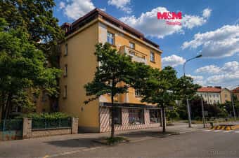 Prodej bytu 2+1, 70 m², Praha, ul. Petra Rezka
