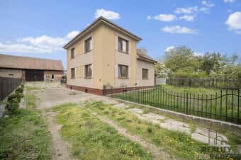 Prodej rodinného domu 5+kk, 660 m² pozemek, Bukovina nad Lab