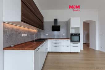 Prodej bytu 3+kk, 90 m², Cheb, ul. K Nemocnici