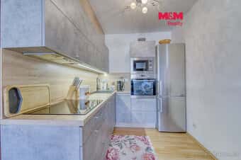 Prodej bytu 2+kk, 54 m², Praha, V dolině